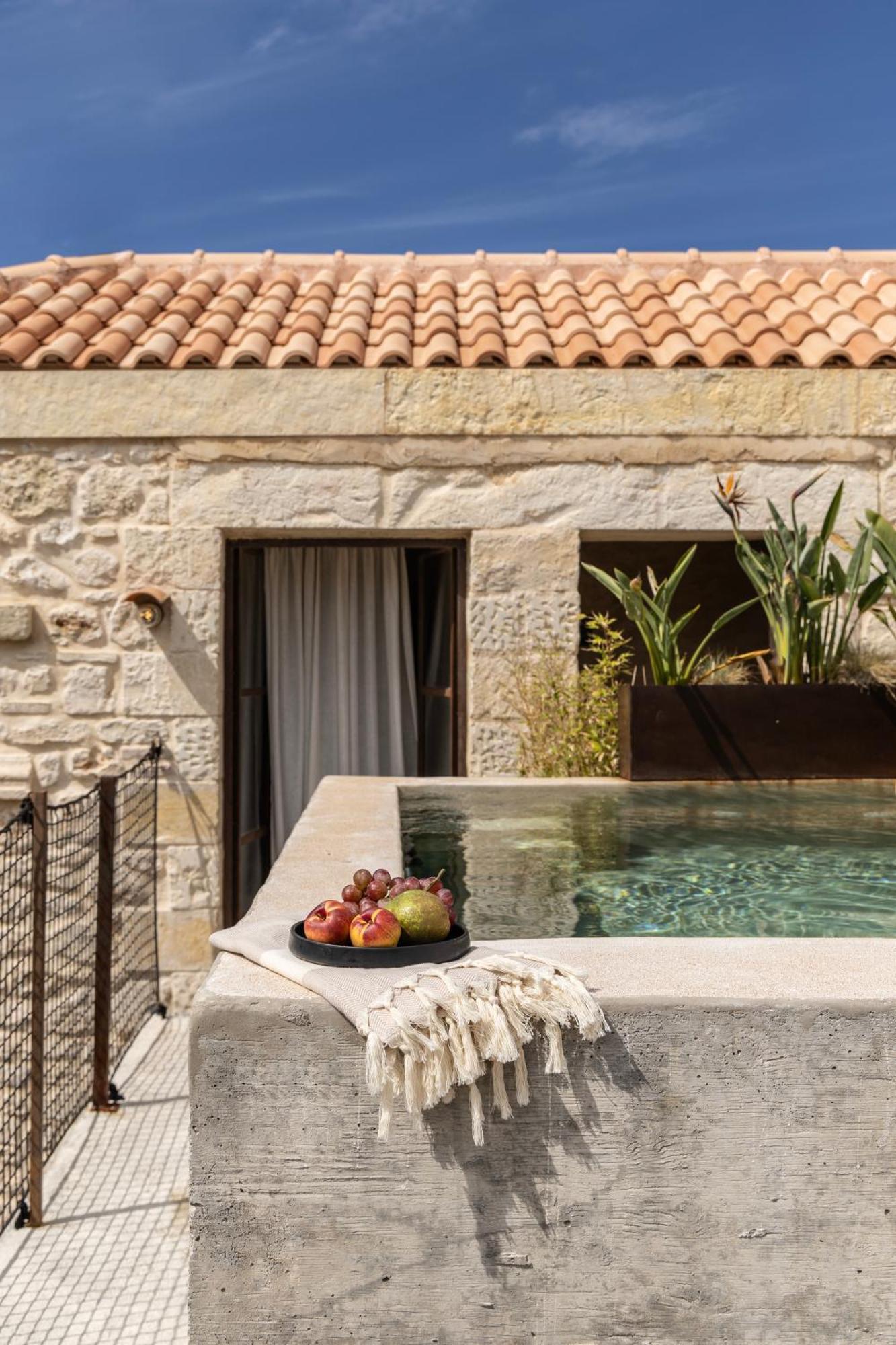Amalen Suites Adults Only Rethymno Exterior foto